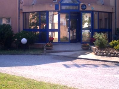 Cat'Hotel Bourg-de-Peage Exterior photo